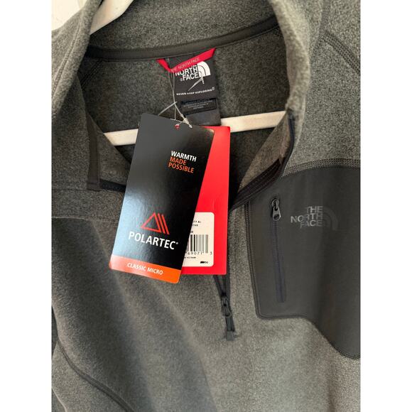 Men's North Face Grey Quarter Zip Fleece Pullover, NWT - Picture 3 of 4